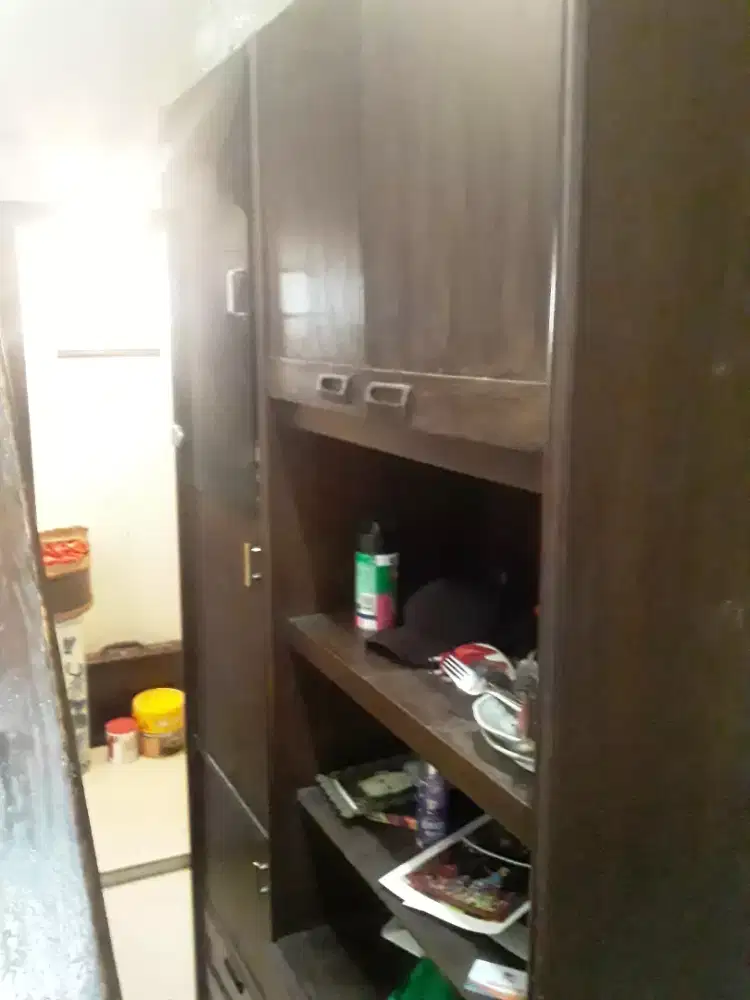 Lemari Rak Kayu solid