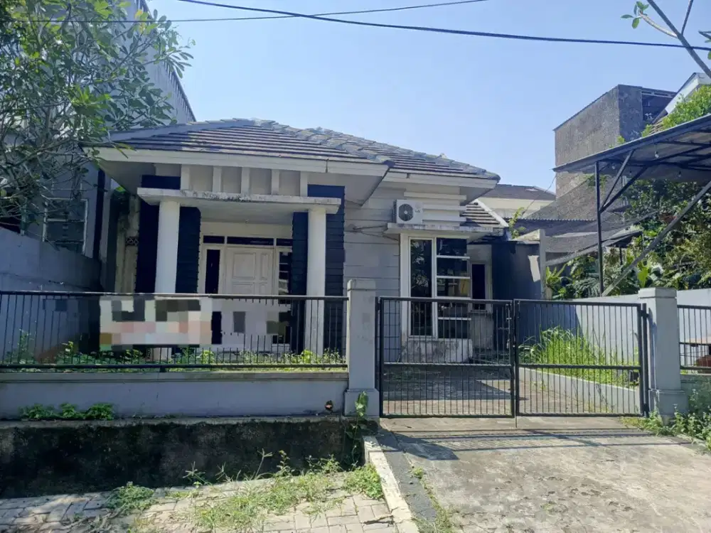 Di Jual Rumah Strategis Nyaman Asri di Bukit golf