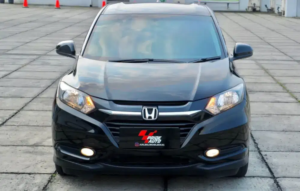 MURAH BANGET DP 10 JUTA  HONDA HRV 2016 E
