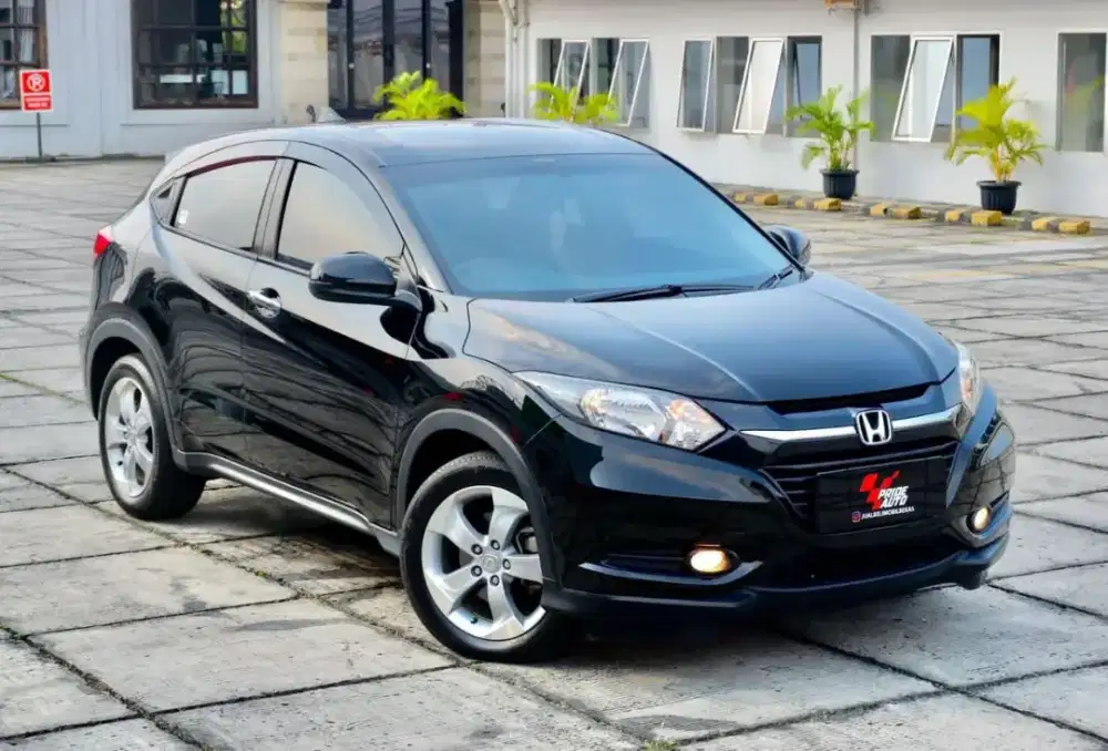 MURAH BANGET DP 10 JUTA HONDA  HRV 2016 1.5  E