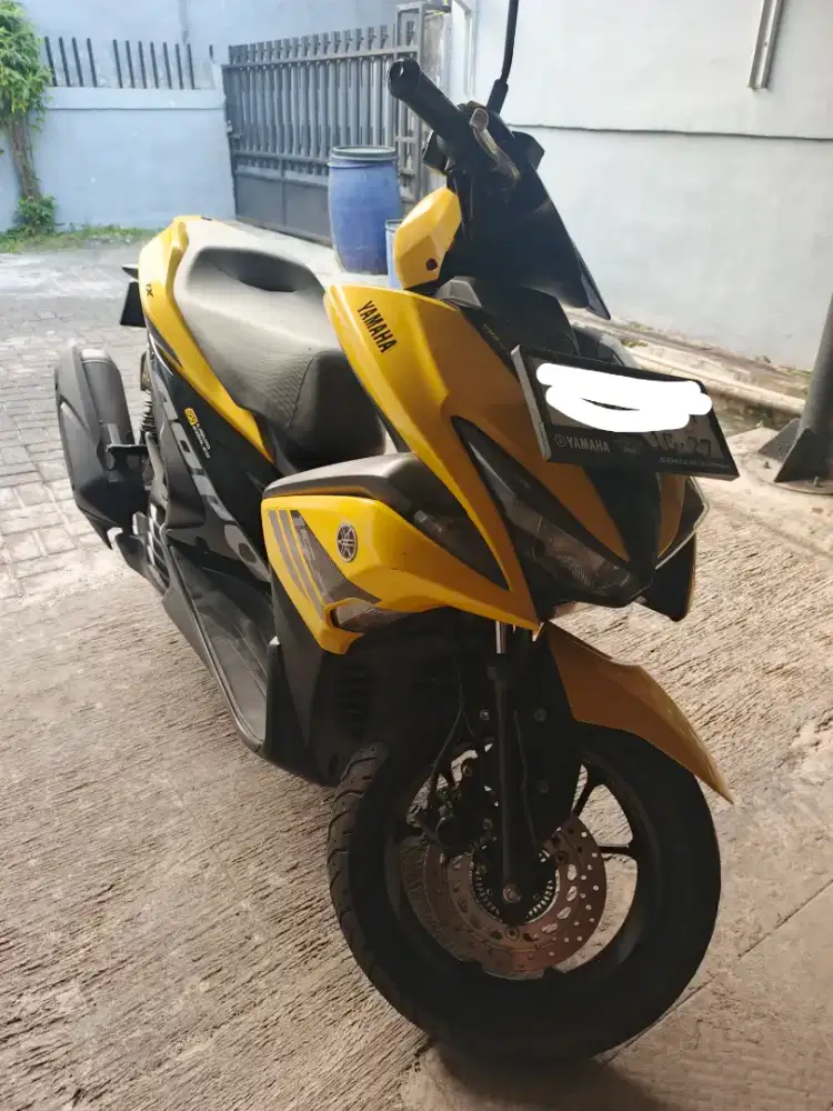 Yamaha Aerox 155 VVA 2017 Kuning – Tangan Pertama  Istimewa