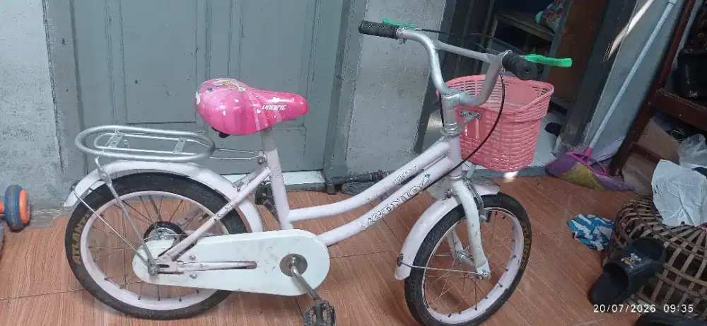 SEPEDA MINI KERANJANG MERK GENIO UK 16