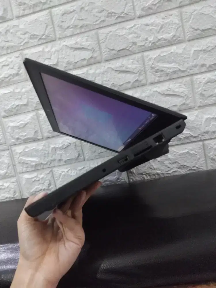 Lenovo Thinkpad X270 i7 gen 6/8gb/256gb