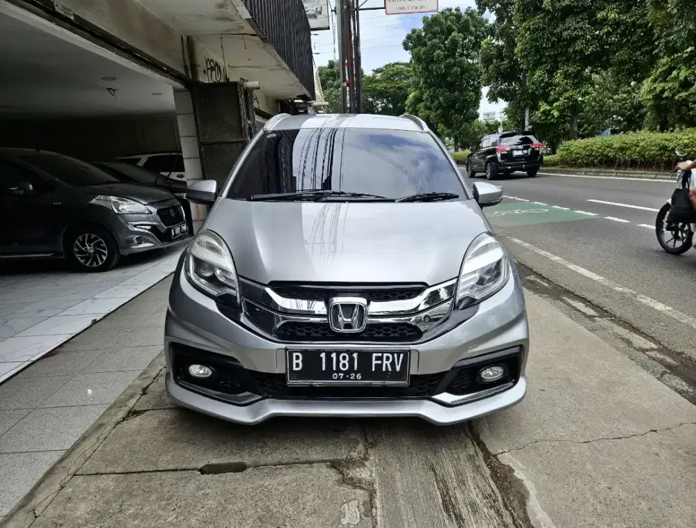Mobilio RS CVT 2016. TDP 3 juta