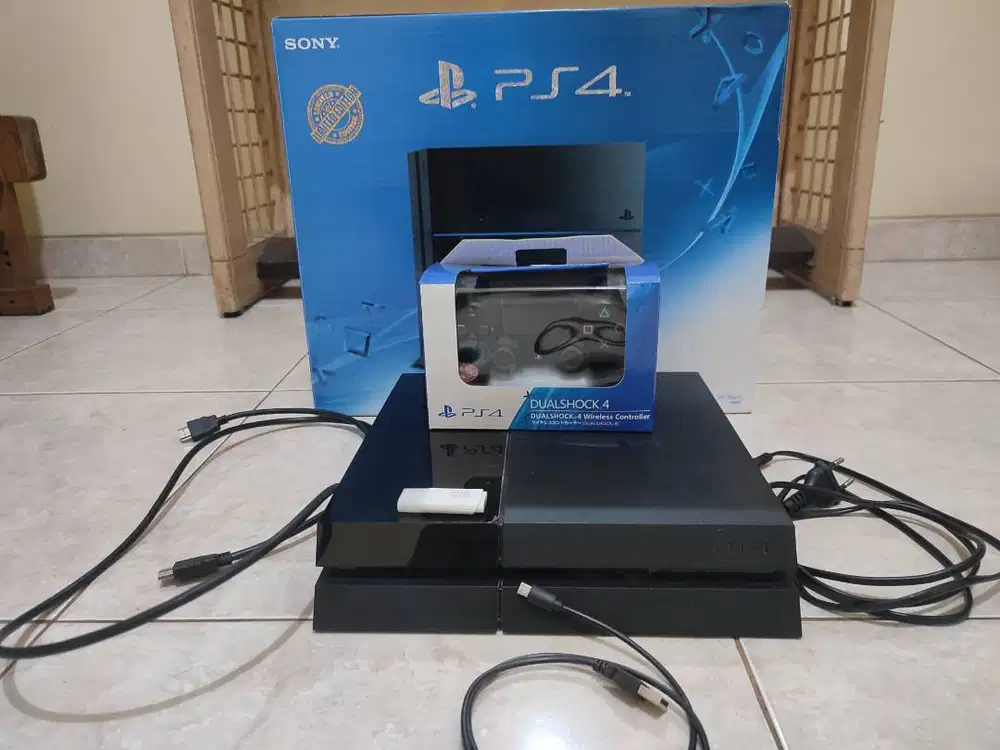 PS 4 500 gb Full Game