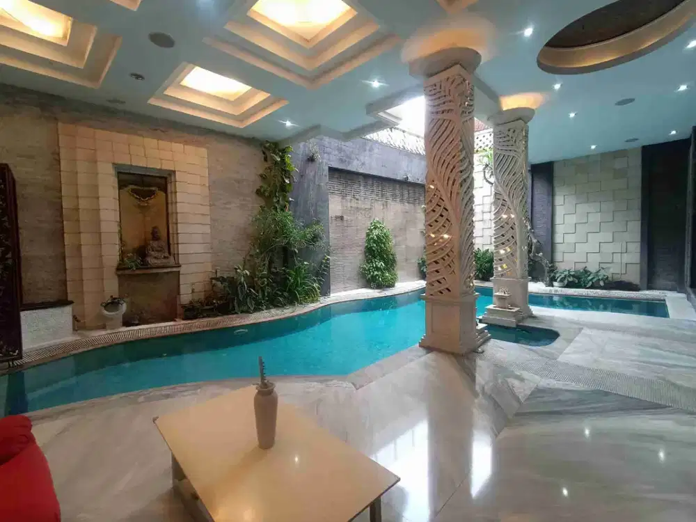 Rumah mewah full furnished interior premium