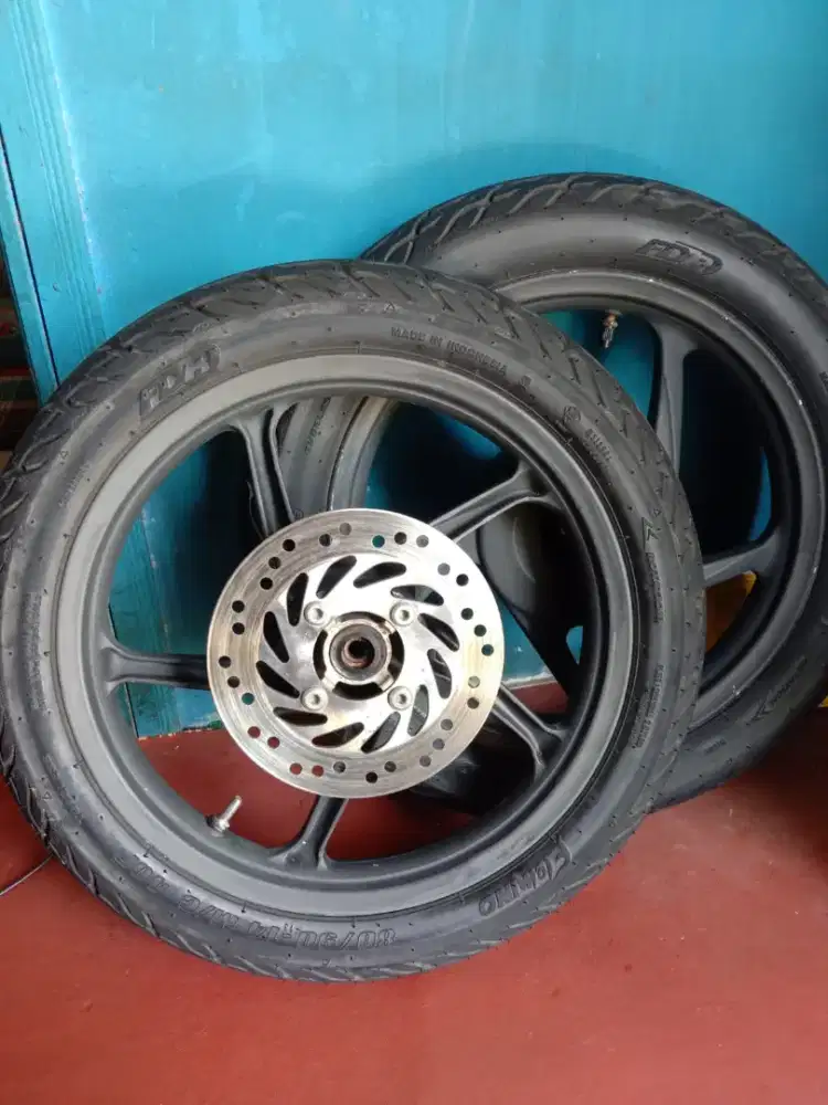 Dijual velg uk 14 scoopy 2016