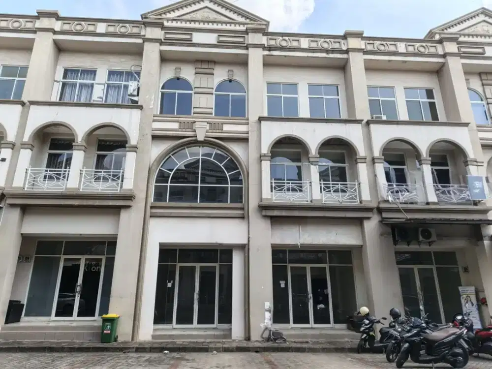 Dijual ruko 2½ lantai di Grand Galaxy City, Bekasi