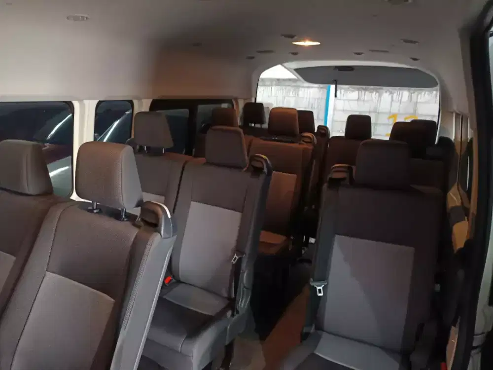 Menyediakan carteran mobil ,elf ,Hiec ,bus medium& bus besar