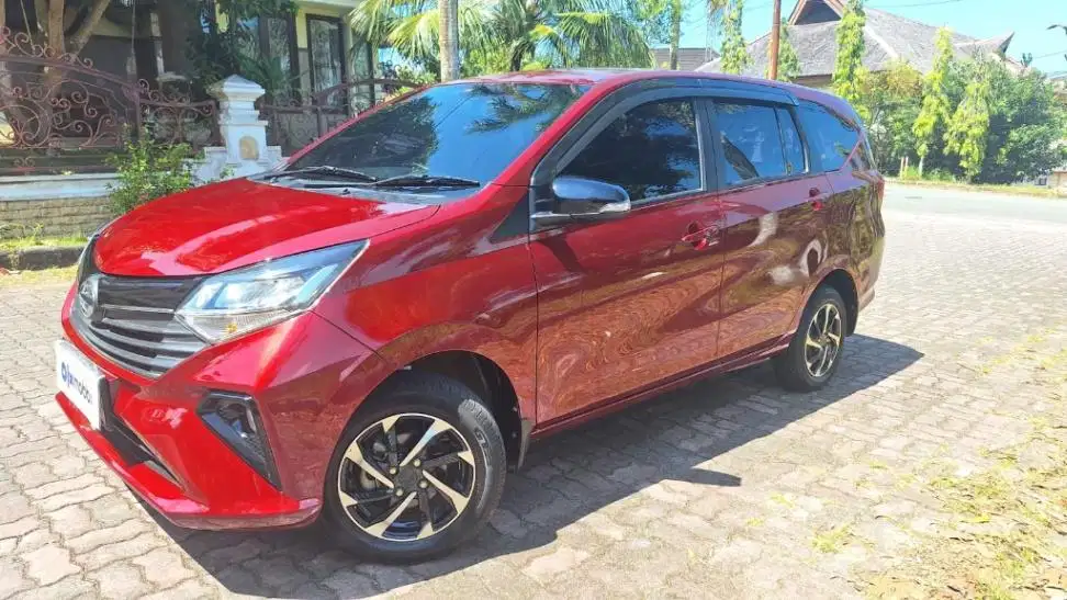 Like New Daihatsu Sigra 1.2 R Bensin-MT 2025 KTVH