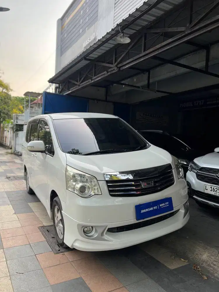 TOYOTA 2014 NAV 1 V 2.0 AT PUTIH MEWAH MURAH MOBIL1717 JEMURSARI