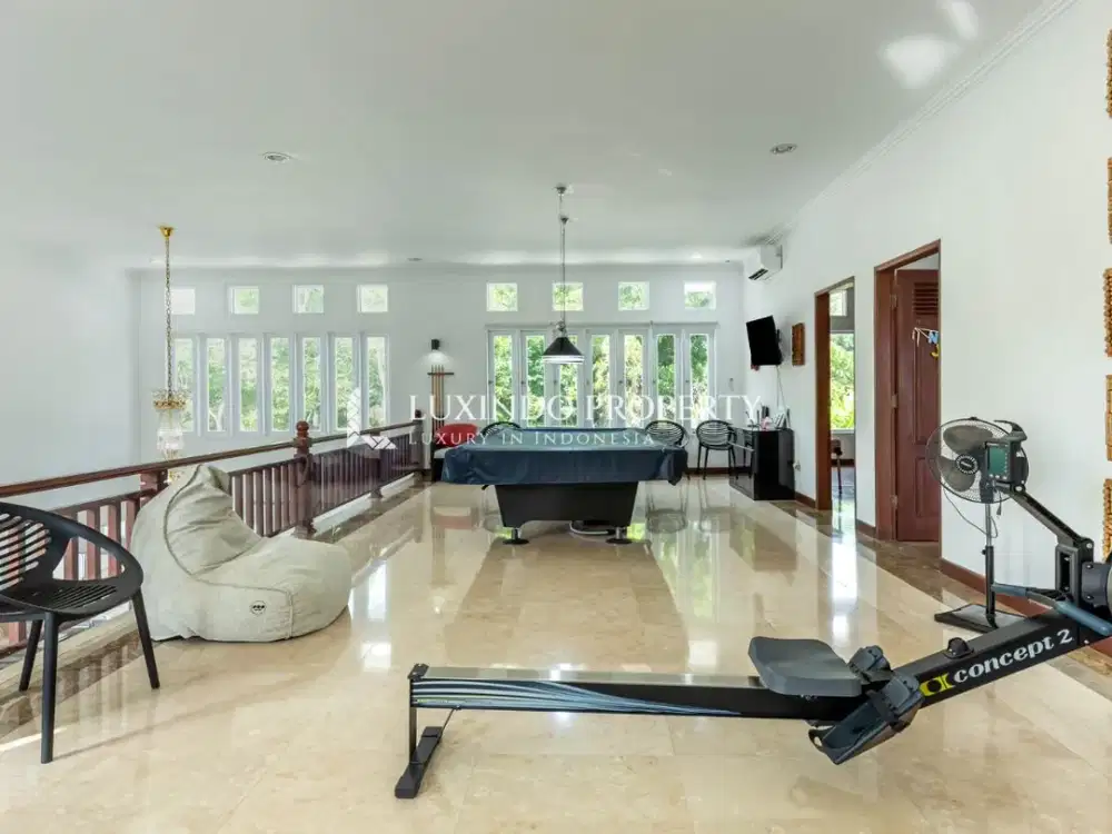 DISEWAKAN VILLA DENGAN 4 KAMAR TIDUR DI KEROBOKAN - Thumbnail 8
