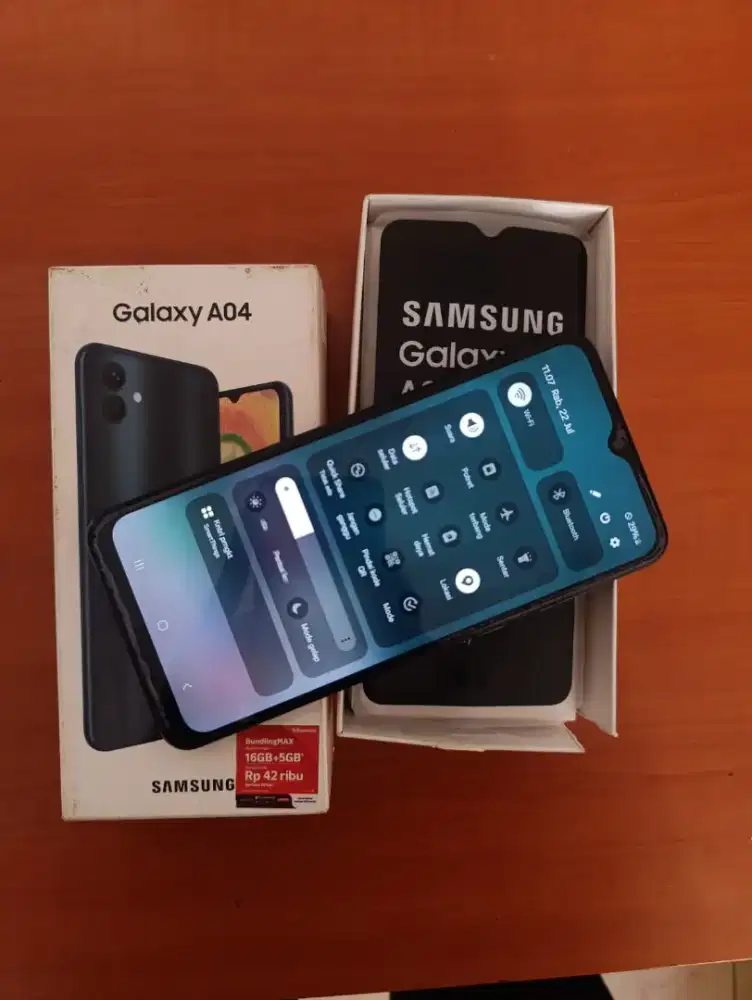 Samsung galaxy a04 4/64 second bergaransi