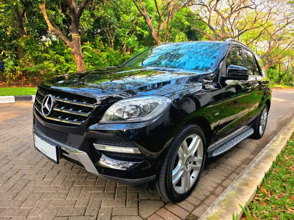 [ Low KM ] Mercedes ML350 full spec sunroof