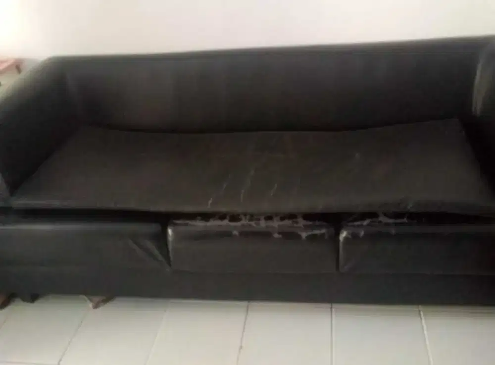 Kursi sofa oscar hitam