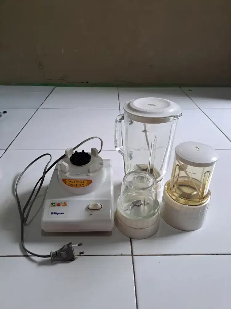Jual blender merek miyako