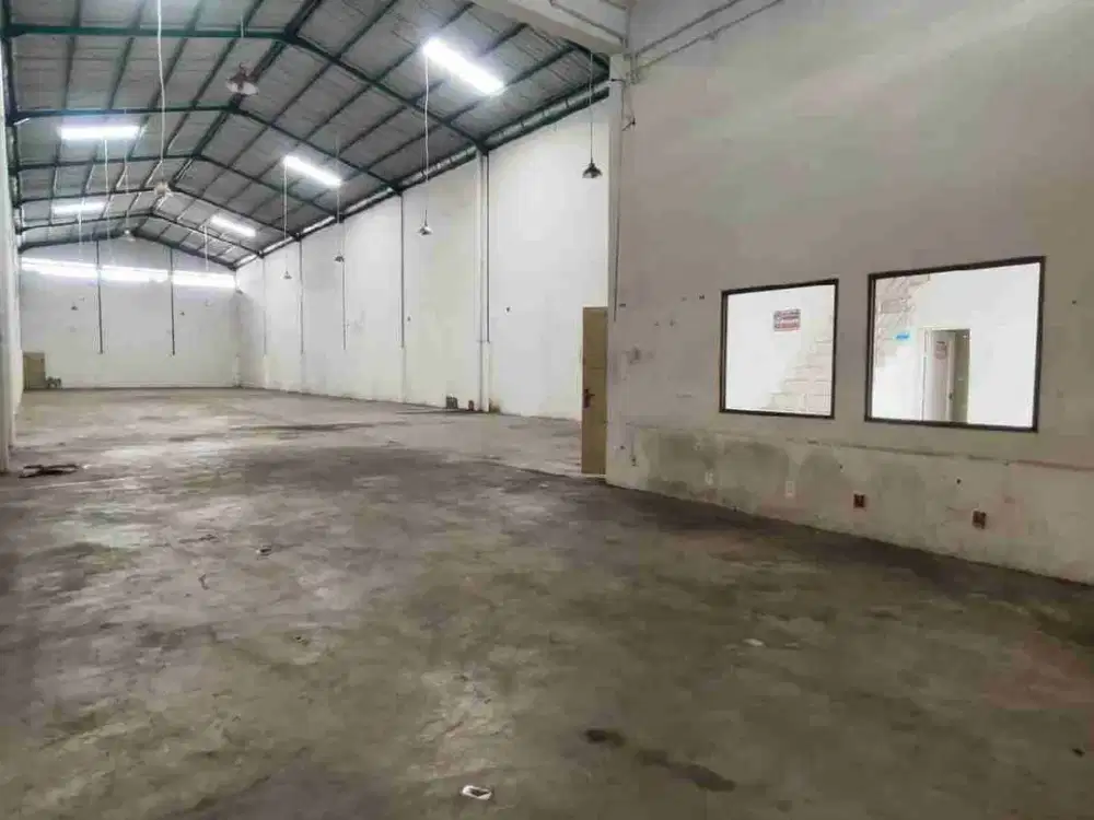 Komplek Pergudangan MMTC