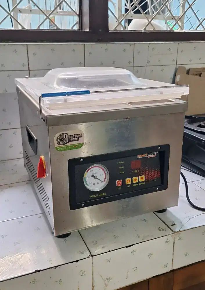 Mesin Vacuum & Sealer makanan