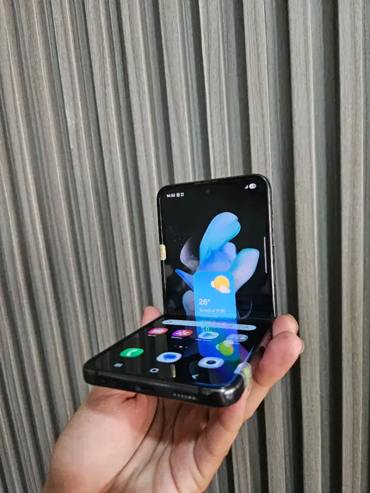 Samsung Z Flip 4 5G 8/128GB
