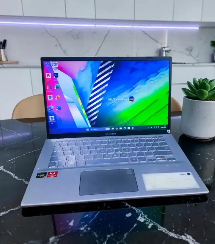 Asus Vivobook R7LITE X412DA-316 SLIM BEZELLES Ryzen7[RAM 8GB/SSD 512Gb