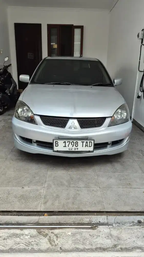 Mitsubishi lancer 1.8 sei 2012