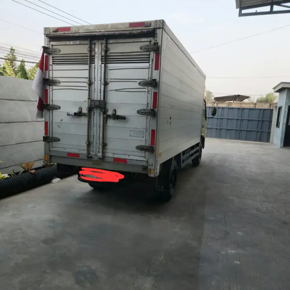 Merekrut pengemudi pengiriman