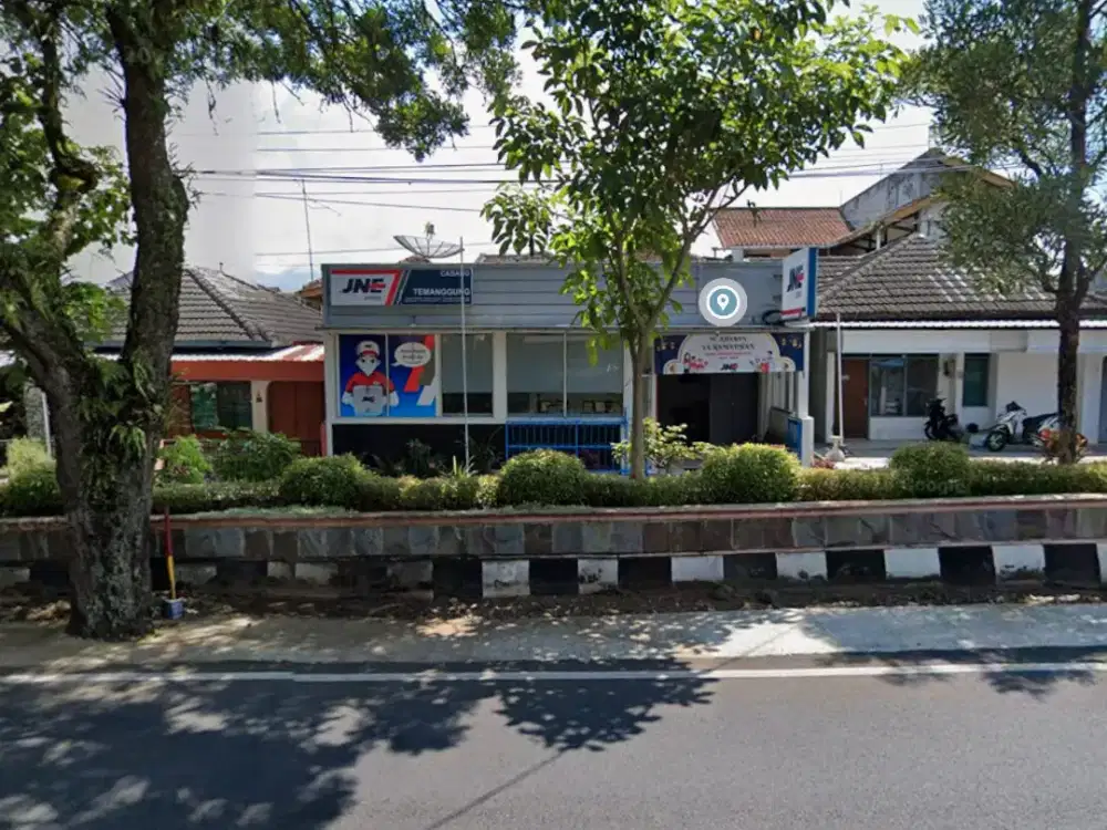 1 unit istimewa di Perum Walitelon Asri Tepat di pinggir jalan utama Jl. Gajah Mada, Temanggung.