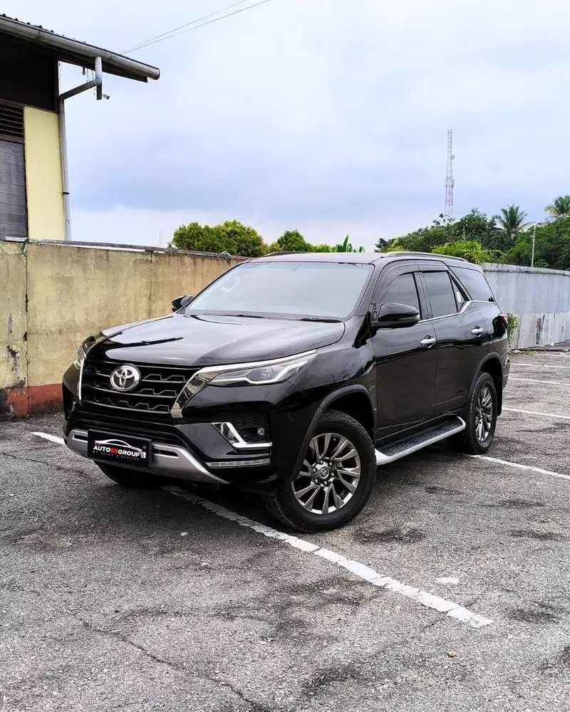 TOYOTA NEW FORTUNER TIPE VRZ (HITAM) 2.8 MATIC (2022)