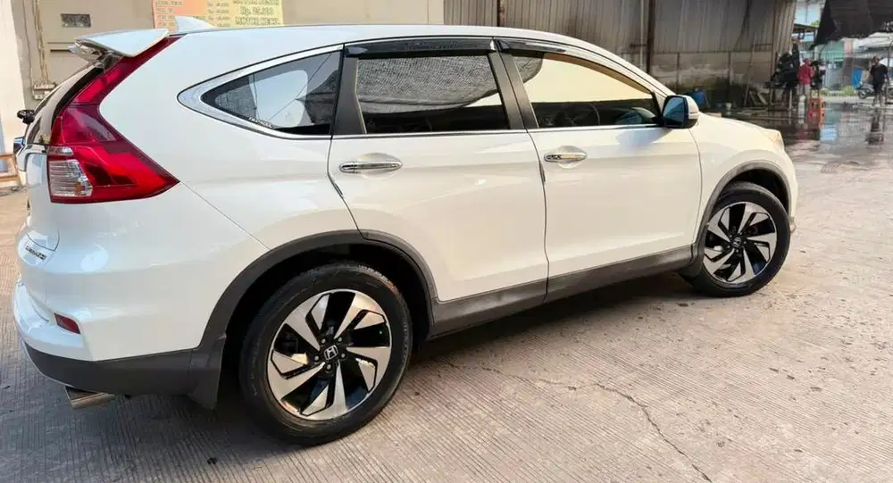 Over kredit 55 jt crv 2.4 prestige 2015 istimewa
