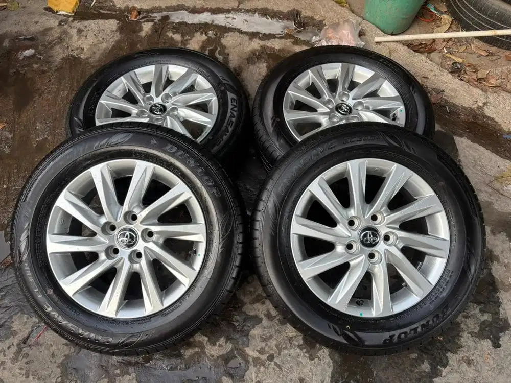 Dijual Velg Original Innova Zenix R16 copotan