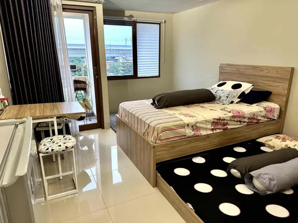 Dijual Apartement type studio 27 m2 di LRT City Gateway Park Jatibening, milik pribadi:
Tower : Accordion
Type : Studio
Luas : 27.77m2 (studio jumbo)
Lantai : 6
View : LRT station - Cikampek Highway
Bed : 2 Bed (upper - low) cocok untuk bestie an
Aestheti