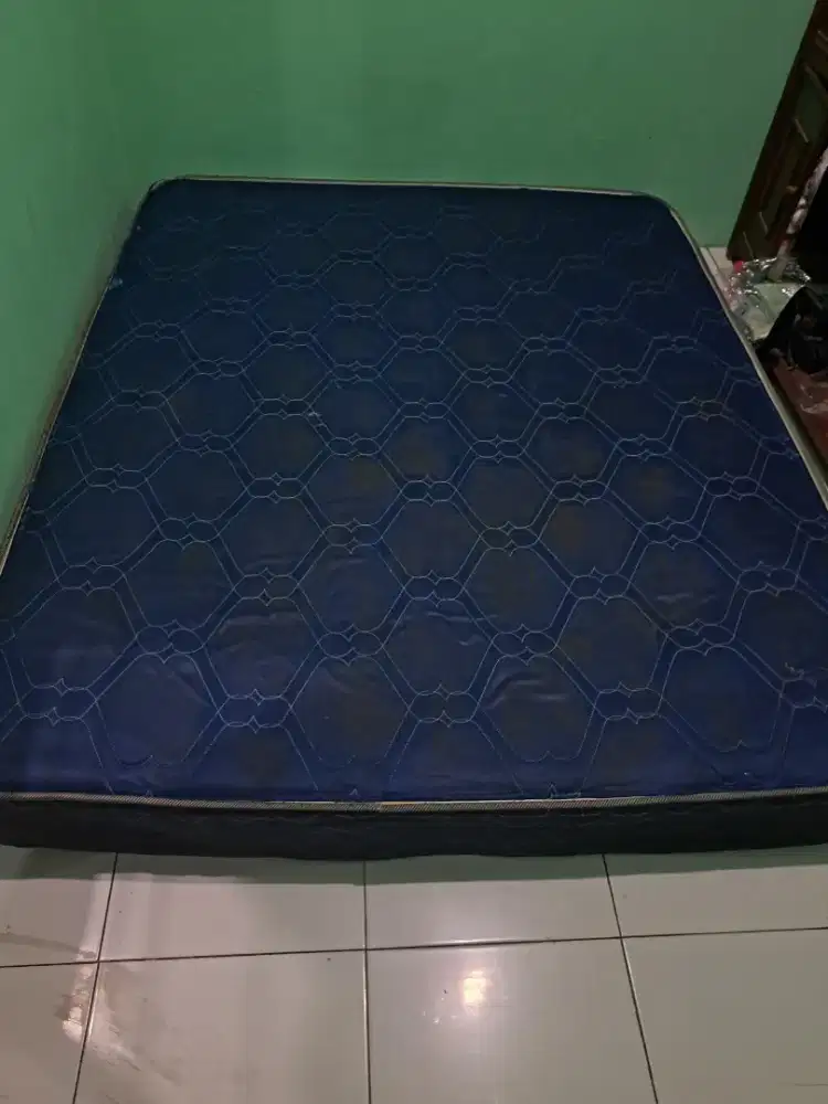 Spring bed masih bagus