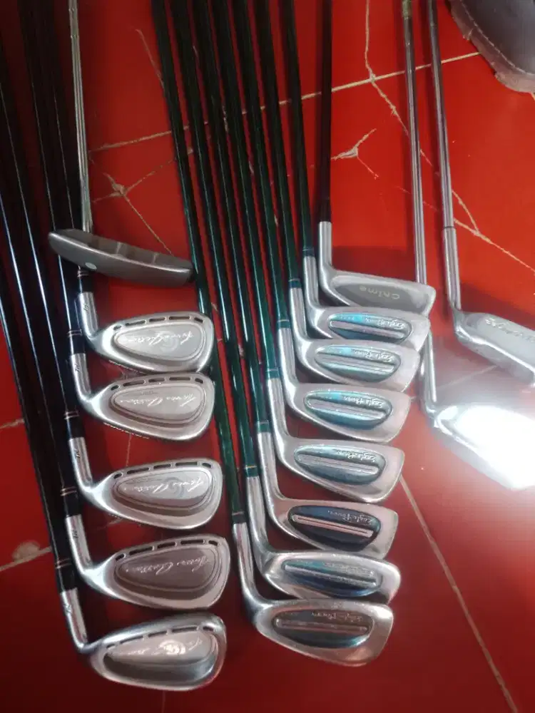 Jual stik golf masih bagus layak pakai lokasi Kemang jaksel