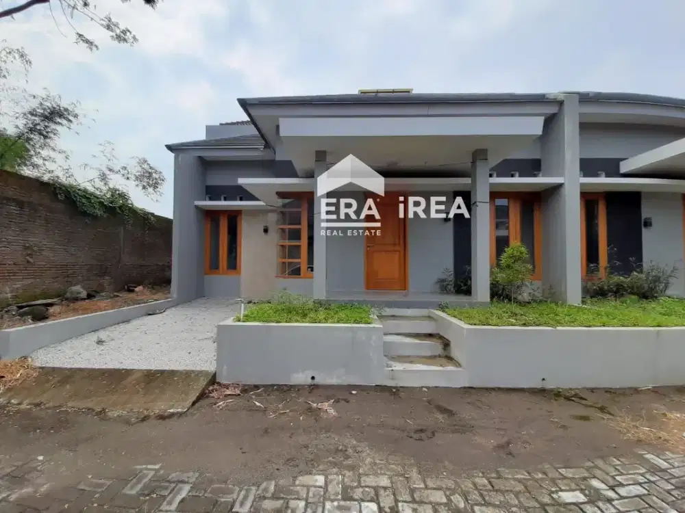 Dijual Rumah di Colomadu Dekat De Tjolomadoe
