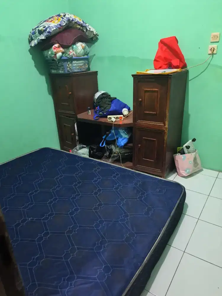 Lemari tv masih bagus
