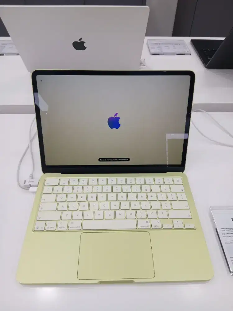 MacBook Neo 256GB
