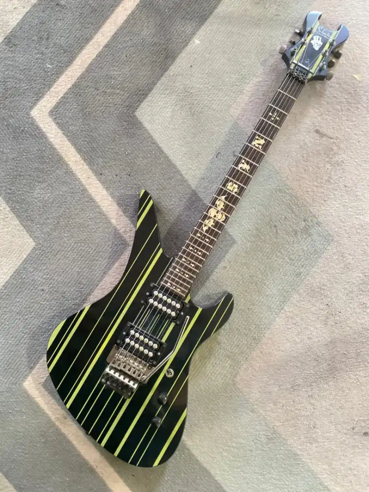 Gitar schecter syn custom