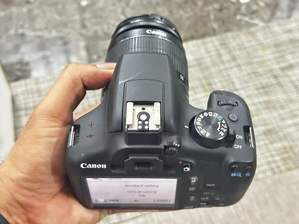 canon EOS 1300D Kit 18-55mm fullset, mulus normal, tas+ charger+memory