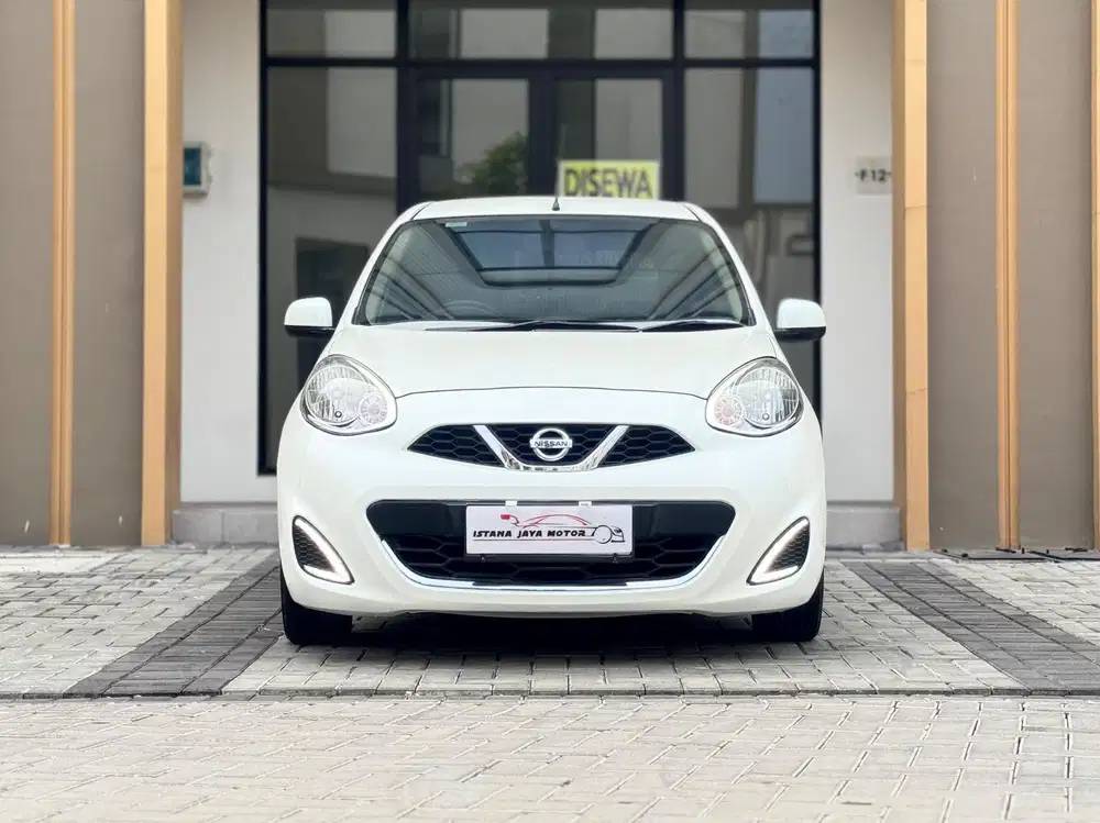 Nissan March 1.2 AT 2017