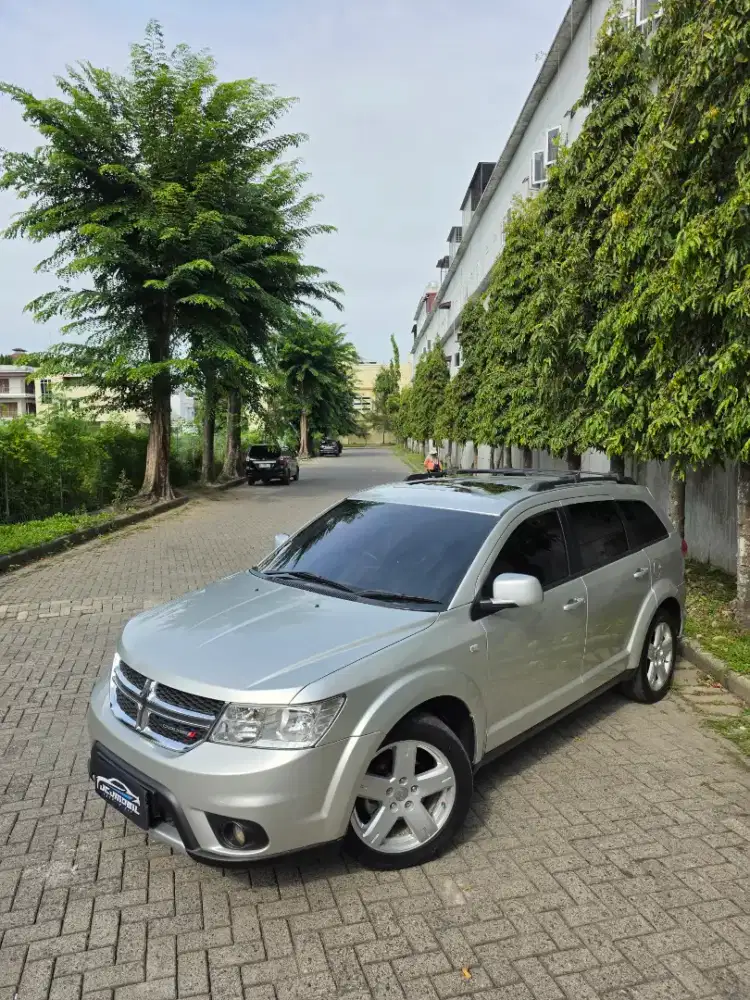 Dodge journey 2012 / 2013 A/T Silver