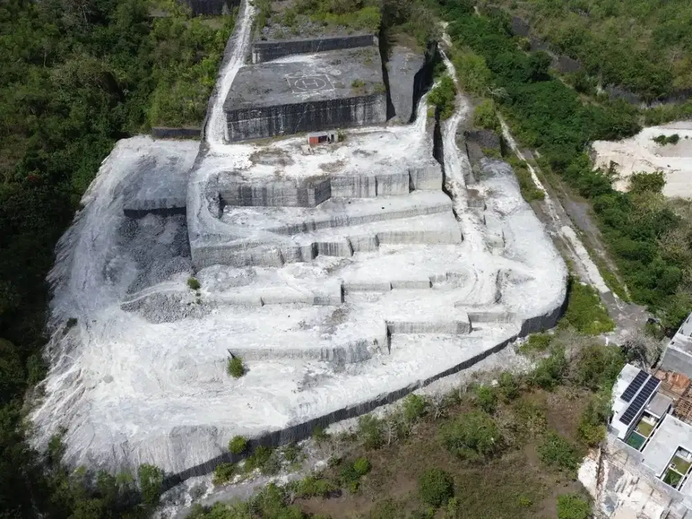 140 Lahan Tepi Tebing Dijual di Bukit, Bali