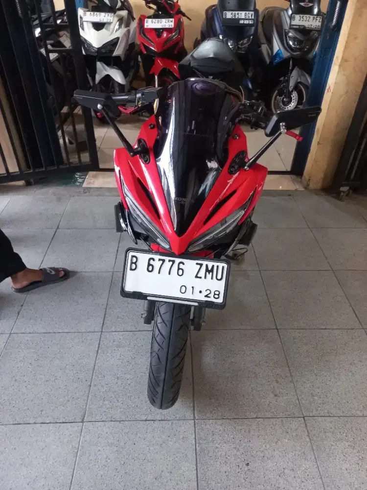 Honda CBR 150 km 12000