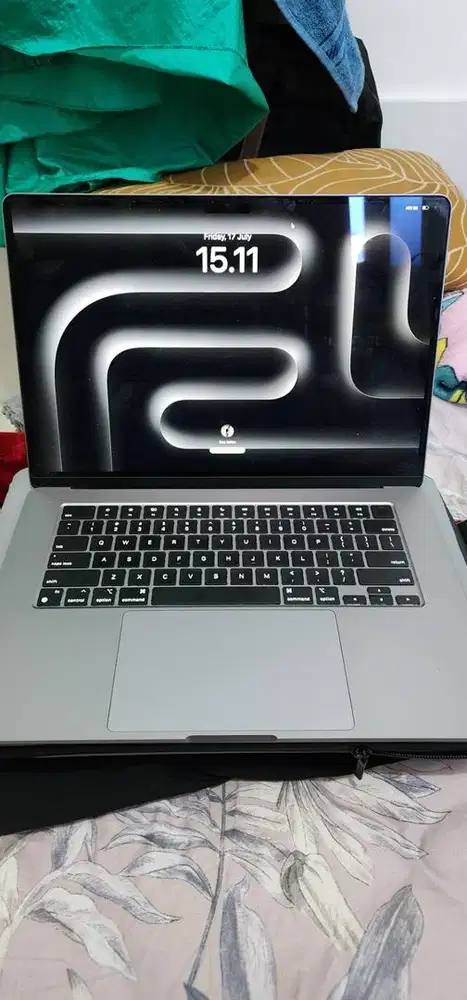 Apple Macbook M2 15