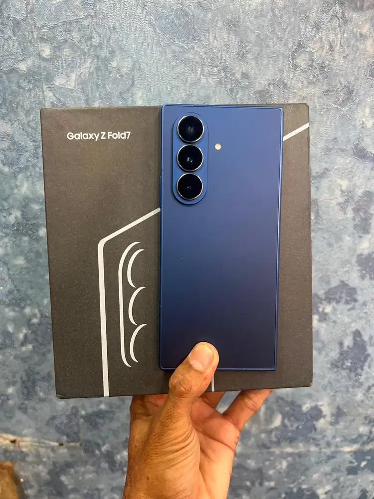 Samsung Z Fold 7 12/1TB Biru SEIN