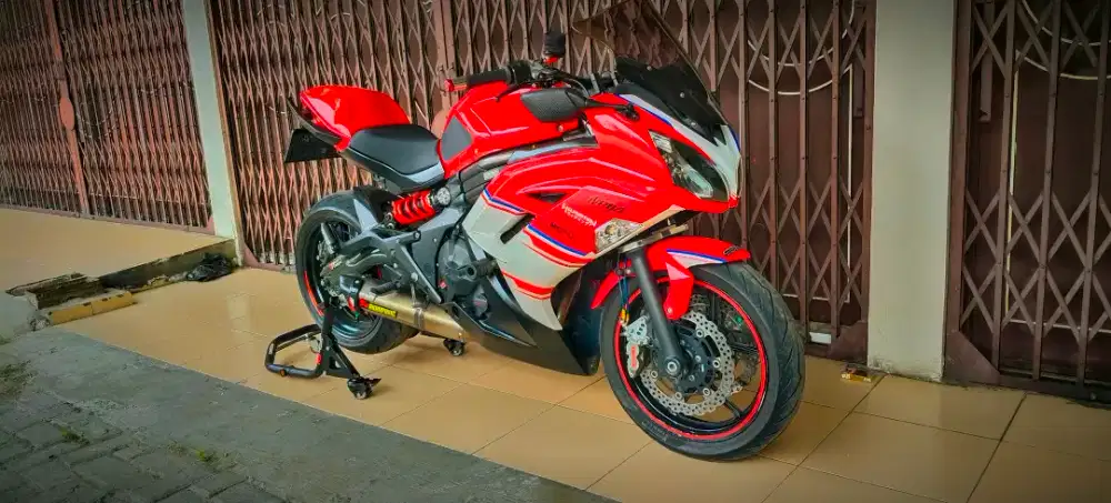 kawasaki er6F 2012