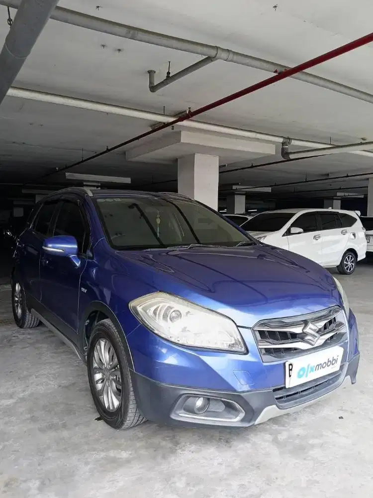 Suzuki SX4 1.5 S-Cross Bensin metic 2017 (UFR)