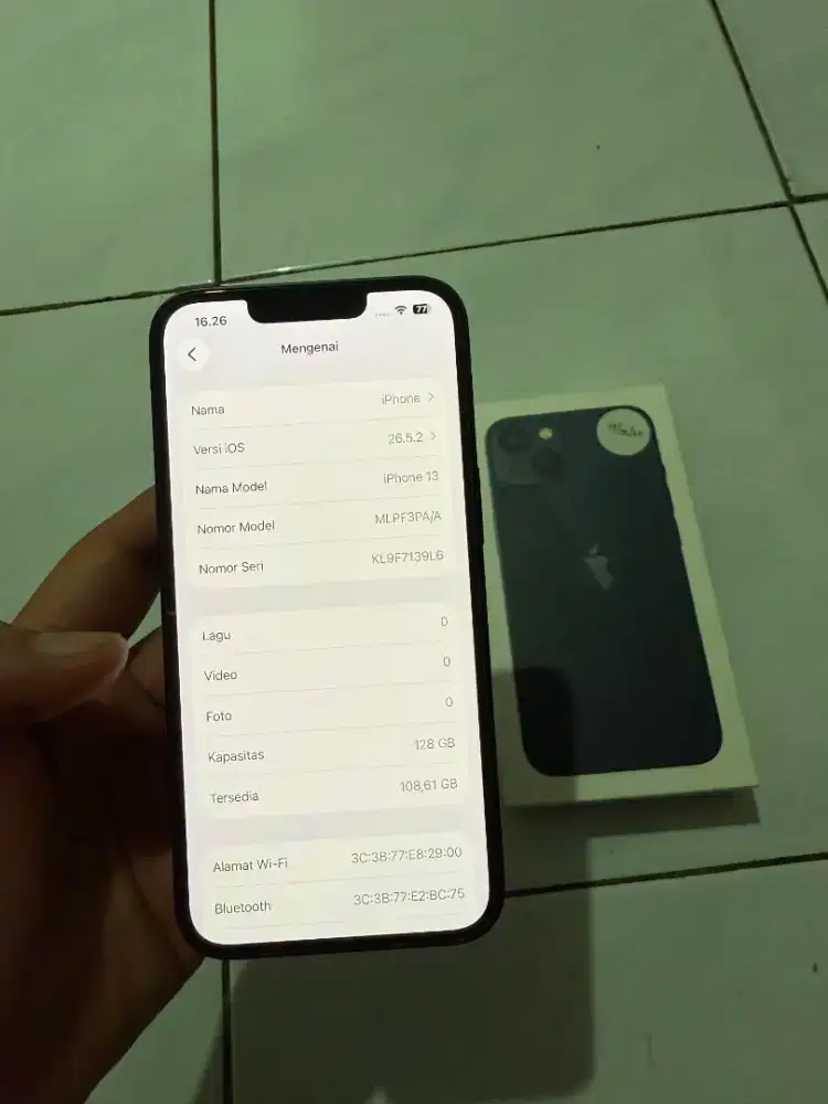 iPhone 13 128gb iBox