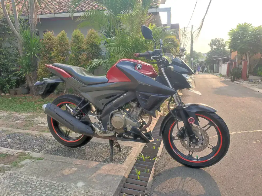 YAMAHA VIXION S TAHUN 2017 PLAT TANGSEL