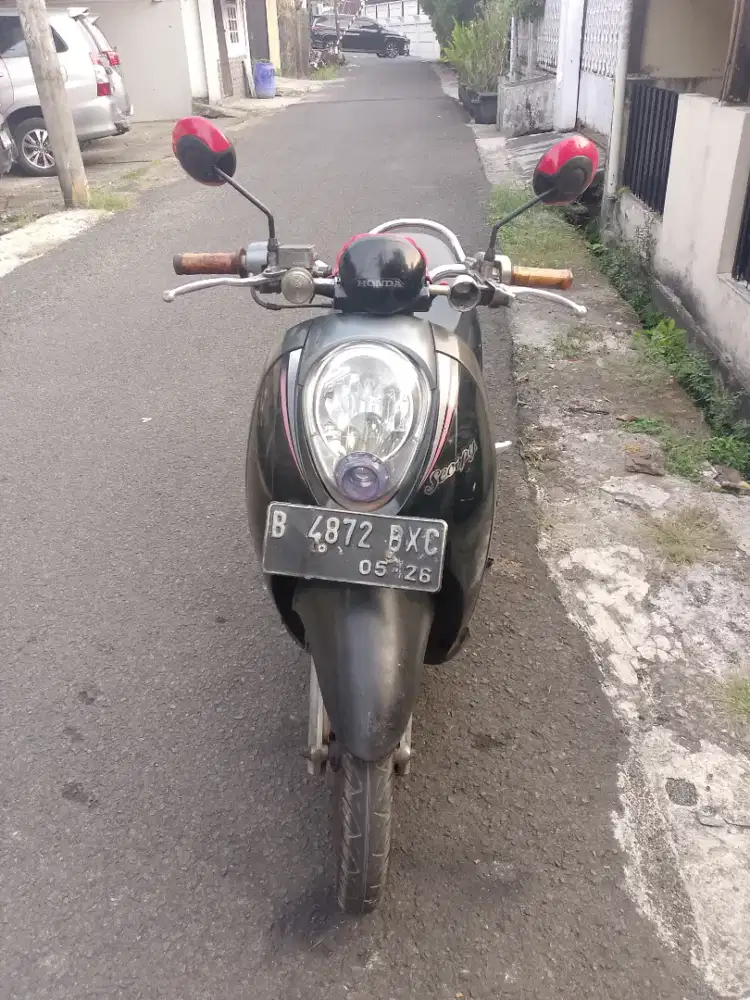 Honda scoopy 2012