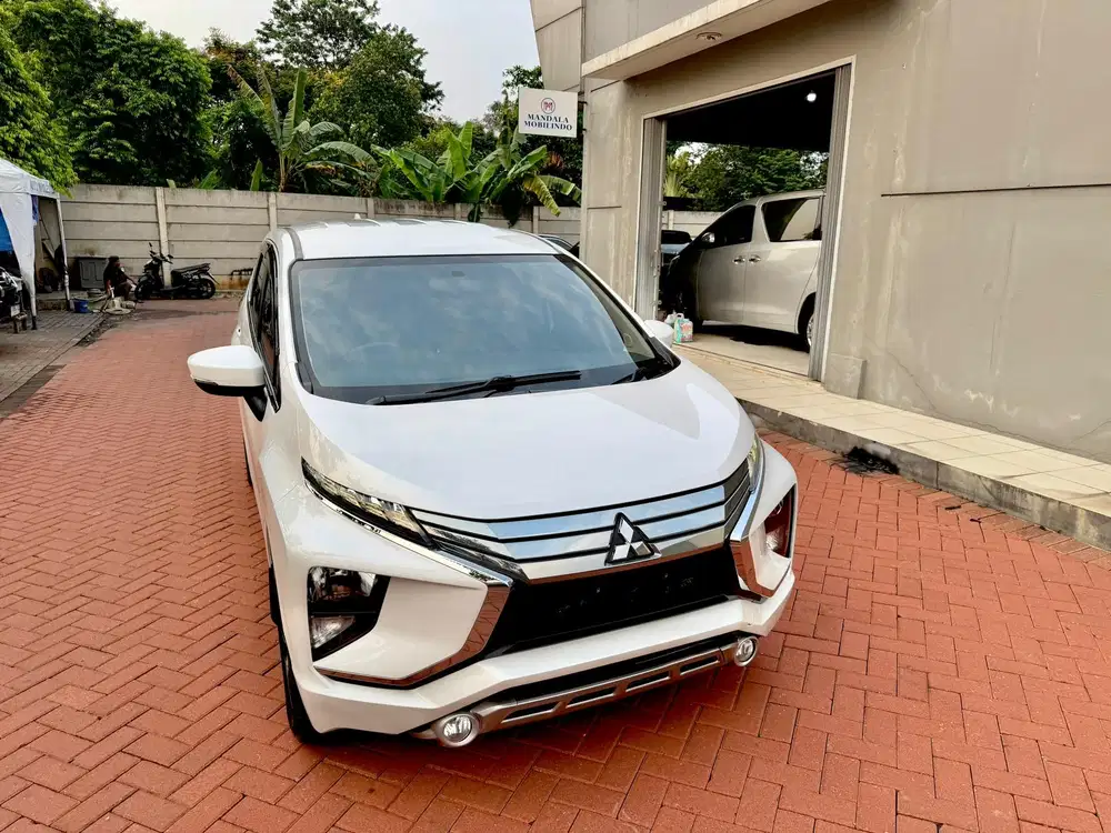 Mitsubishi Xpander 1.5 sport 2019 AT white metallic